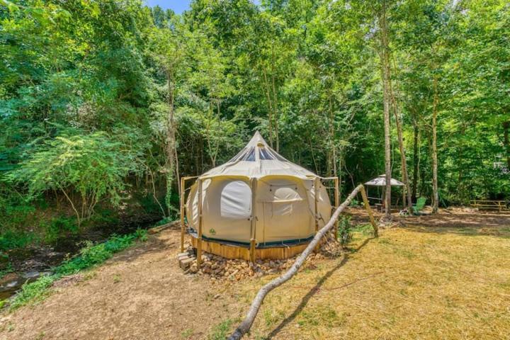 The Aries-A Stargazing, Luxury Glamping Tent Rogersville Esterno foto