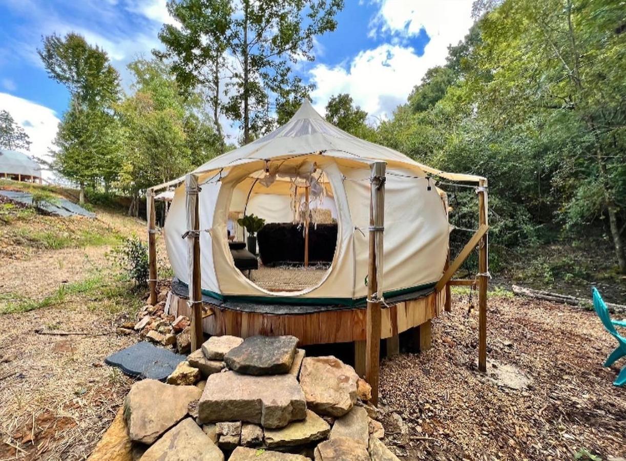 The Aries-A Stargazing, Luxury Glamping Tent Rogersville Esterno foto