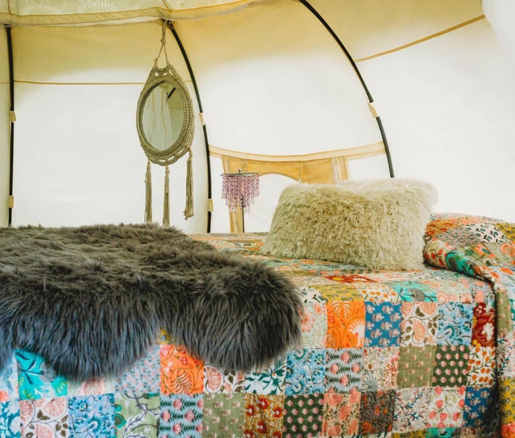 The Aries-A Stargazing, Luxury Glamping Tent Rogersville Esterno foto